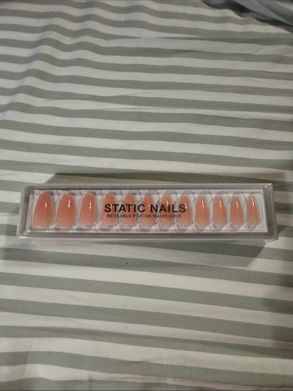 Static Nails Reusable Press-On Manicure - Nude Peach